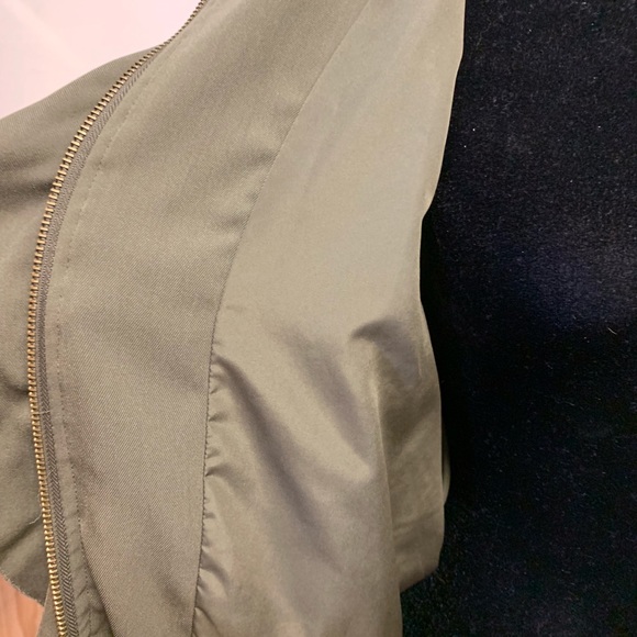 Who What Wear Olive Green bomber jacket - Picture 4 of 7